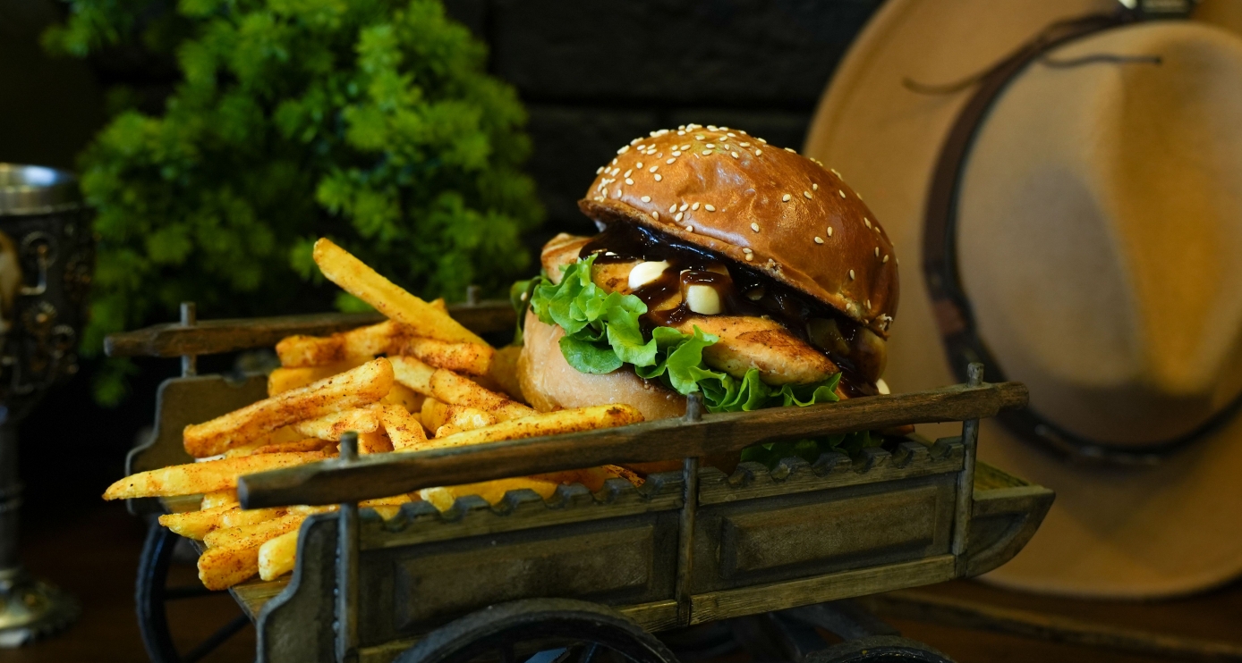 BURGER & FINGERFOOD